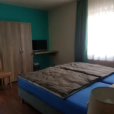 Ferienhaus Arnstadt ארנשטאדט